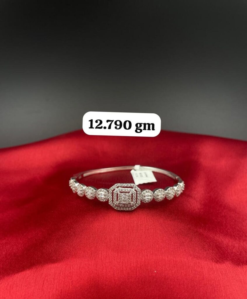 Ladies Bracelet